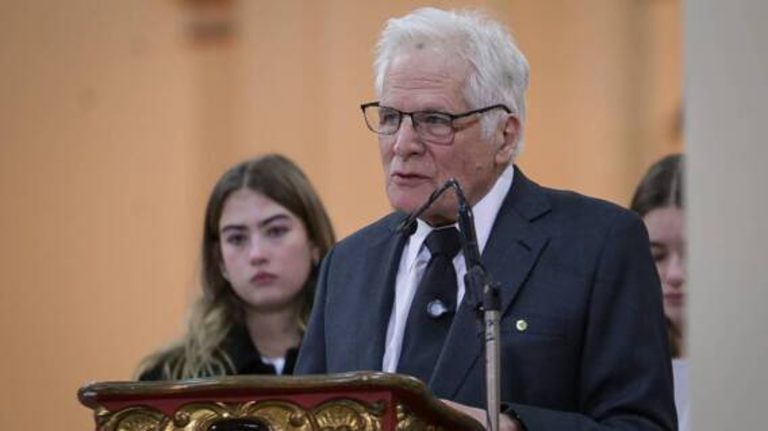 Centro Democrático toma decisión con respecto a Miguel Uribe Londoño, padre de Miguel Uribe Turbay: Comunicado Centro Democrático toma decisión con respecto a Miguel Uribe Londoño, padre de Miguel Uribe Turbay: Comunicado